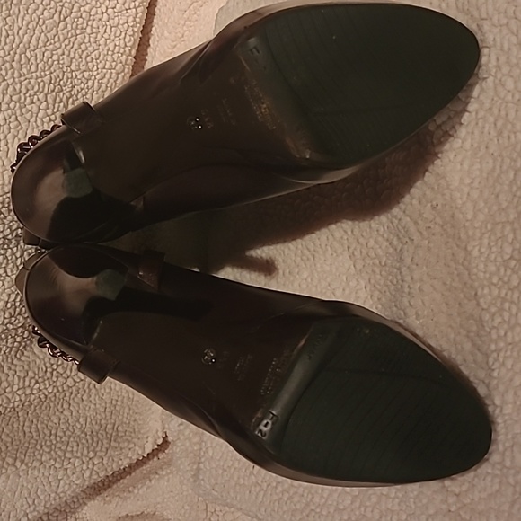 Ralph Lauren Collection made in Italy brown leather boots w/ chain and straps - Picture 5 of 7